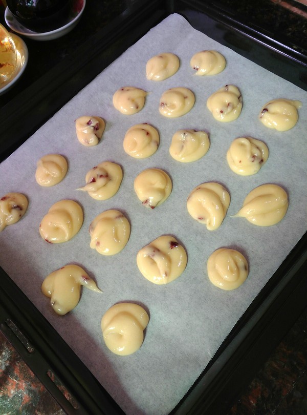 Cranberry Vanilla Cookies recipe