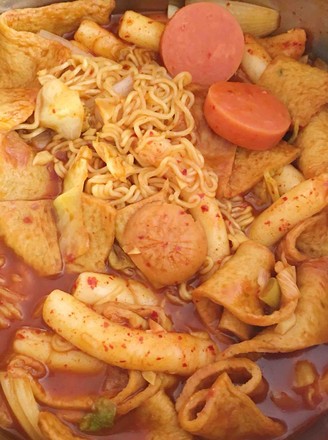 Korean Fried Rice Cake Instant Noodles recipe