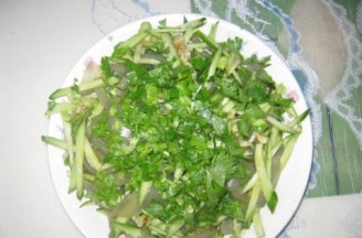 Cucumber Tossed with Noodles recipe