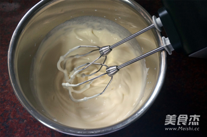 Two-tone Chocolate Sweetheart Mousse recipe