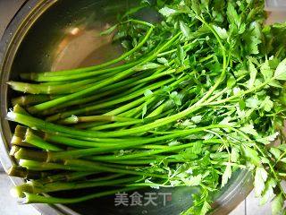 Stir-fried Shredded Pork with Wild Cress recipe