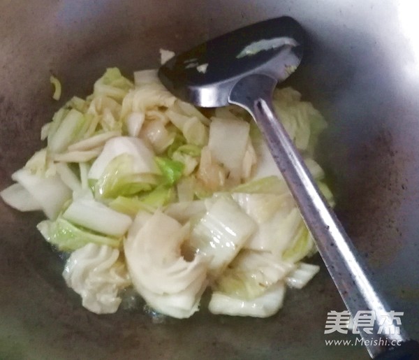 Stir-fried Cabbage with Pineapple recipe