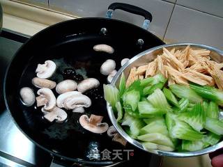 Stir-fried Vegetarian Assorted recipe