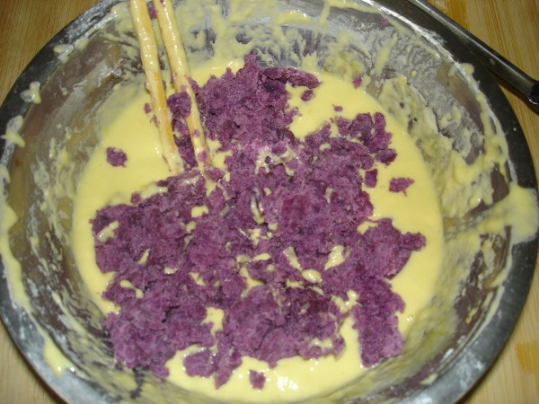 Purple Potato Egg Cake recipe
