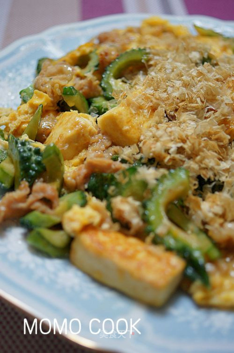 Okinawa Cuisine-fried Bitter Gourd with Egg Tofu recipe