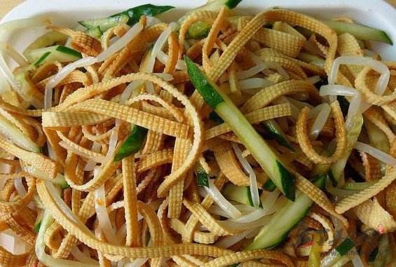 Silver Sprouts Mixed with Bean Curd to Lose Weight Recipe recipe