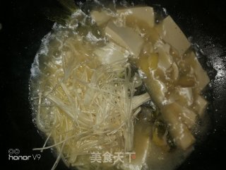 Yellow Bone Fish Tofu Soup recipe