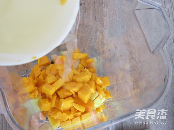 Cantaloupe and Mango Juice recipe