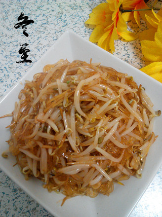 Stir-fried Crystal Vermicelli with Mung Bean Sprouts