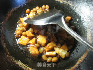 Roasted Winter Bamboo Shoots with Peanuts recipe