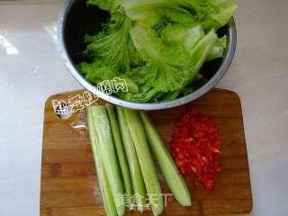 Spicy Scallop and Bean Curd Roll recipe