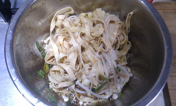 Shredded Enoki Mushroom recipe