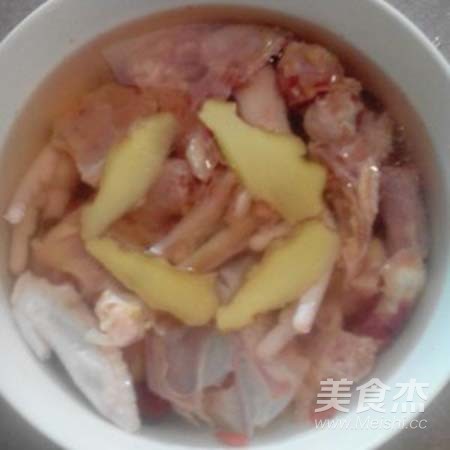 Three Yellow Chicken Kidney Soup recipe