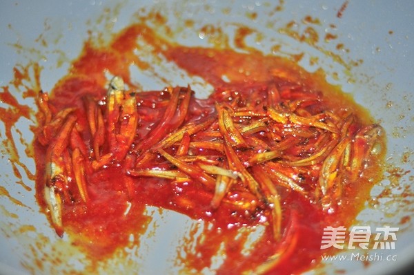 Stir-fried Dried Petrel Fish with Chili recipe