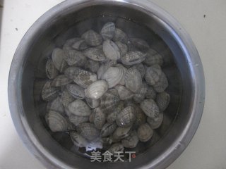 Stir-fried Clams with Garlic Vermicelli recipe