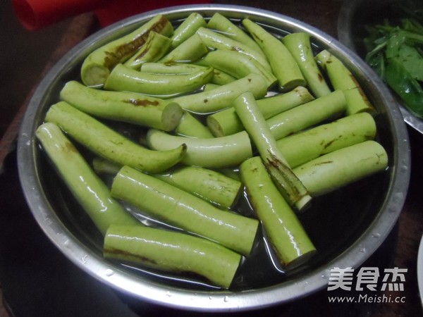 Steamed Candel with Garlic recipe