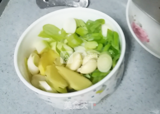 Famous Food in Beijing and Tianjin, Memories of Hometown--red Braised Crucian Carp recipe