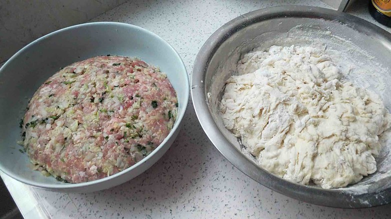 Chinese Cabbage Dumplings with Lean Meat recipe
