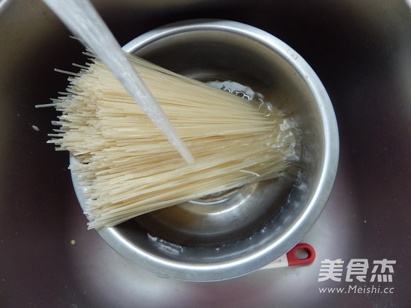 Cold Rice Noodles recipe