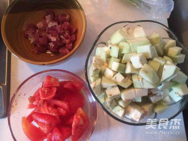 Noodles with Eggplant and Minced Pork recipe