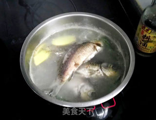 Home-cooked Crucian Carp recipe