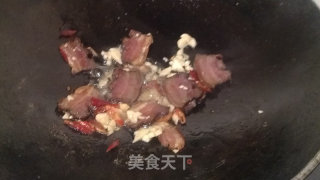 Stir-fried Bacon with Artemisia Quinoa recipe