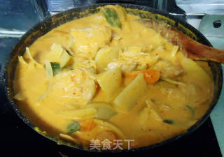 Red Curry with Boiled Potatoes and Chicken Breast recipe