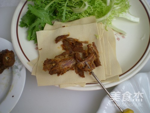 Duck Neck Rolls with Sauce recipe