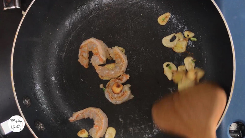 Shrimp and Matsutake Mushroom Soup | Beef Wa Matsutake Recipe recipe