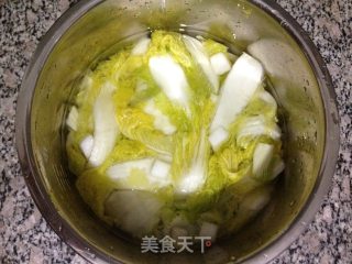 Going Out of The Country and Becoming Famous in The World-korean Spicy Cabbage recipe