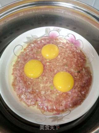 Eggs with Minced Meat recipe