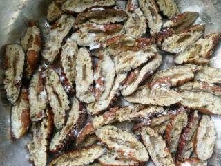 Dry Stir-fried Silkworm Pupa recipe