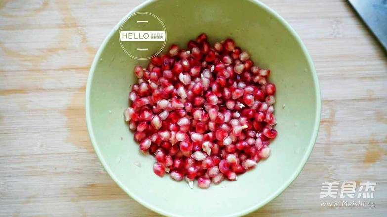 Little Baby 1-2 Years Old Porridge and Pomegranate Juice recipe