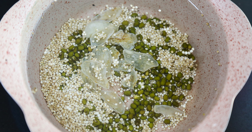 Quinoa and Mung Bean Porridge recipe