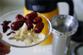 American Ginseng Red Date Wolfberry Tea recipe