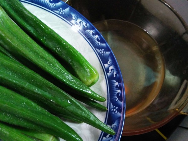 Shrimp Paste with Okra recipe