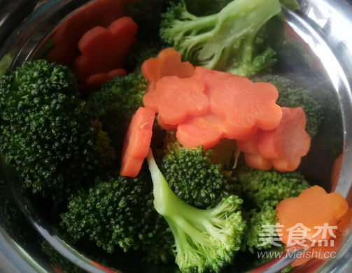 Broccoli with Carrots recipe