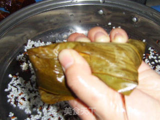 Blood Glutinous Rice Dumpling with Candied Dates recipe