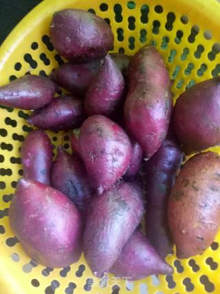 Steamed Purple Sweet Potato recipe