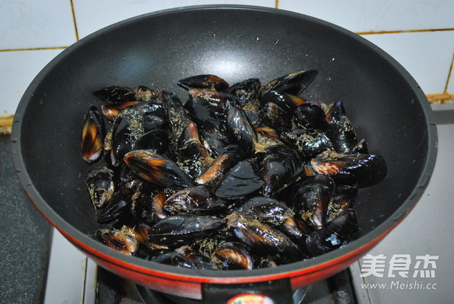 Dry Steamed Sea Rainbow and Scallops recipe