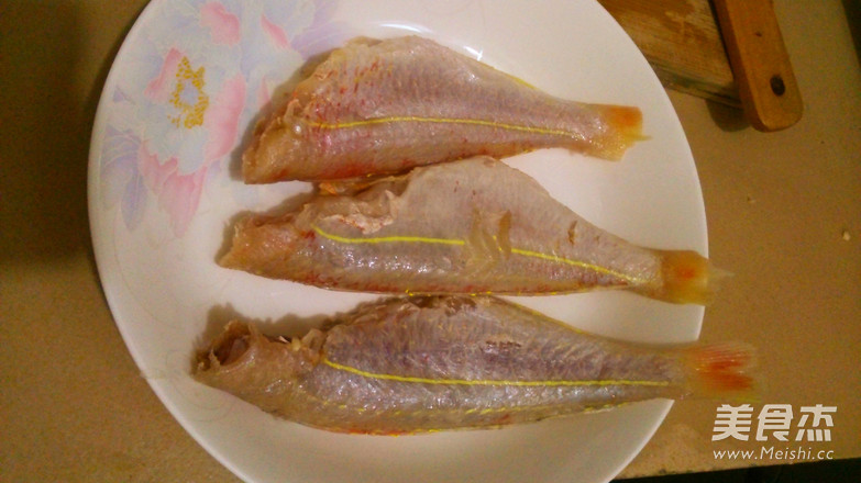 Spicy Red Shirt Fish recipe