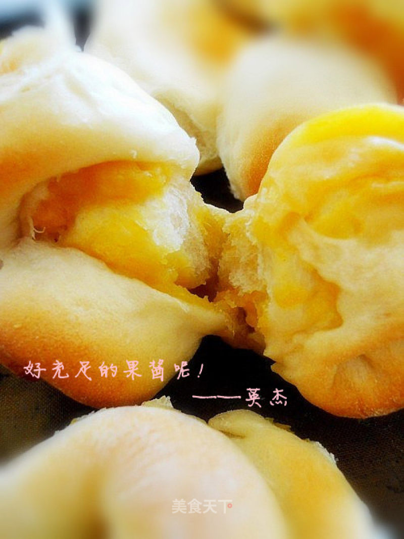 Jam Small Meal Buns recipe