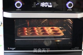 Red Velvet Madeleine Sweetheart Karst Cake recipe