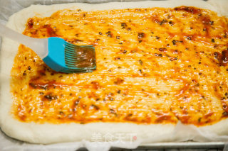 Sea and Land Fresh Pizza-winners of Lezhong Colorful Summer Baking Competition recipe