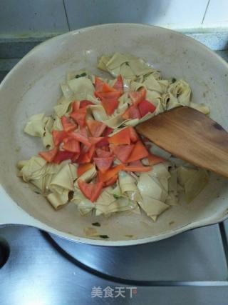 Stir-fried Dried Tofu with Sweet Pepper recipe