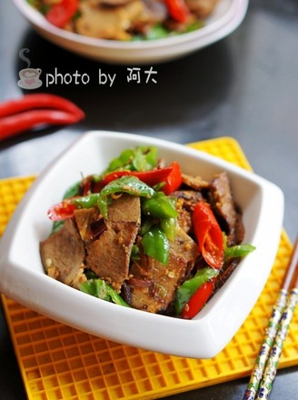 Stir-fried Braised Beef with Double Peppers recipe