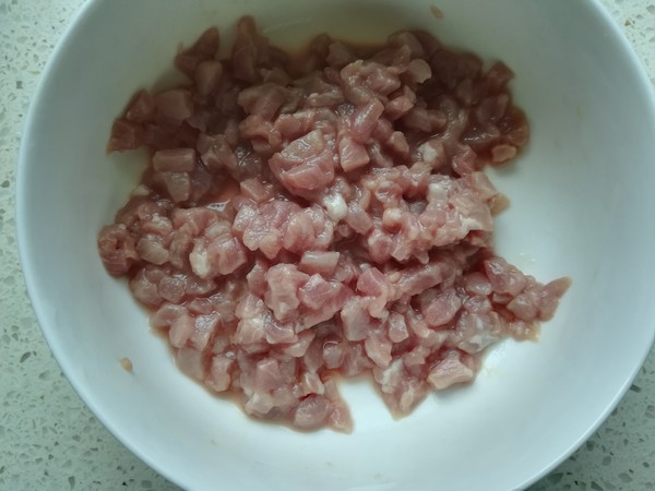 Hang Pepper Diced Pork recipe