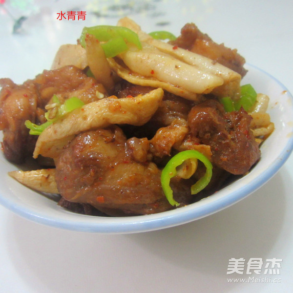 Diced Pork with Dried Radish Strips recipe