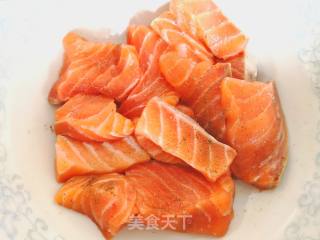 Salmon Stewed with Cream recipe