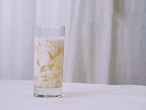 Summer Special Drink—n Kinds of Possibilities for Various Fruits to Hit Milk, White Jelly recipe